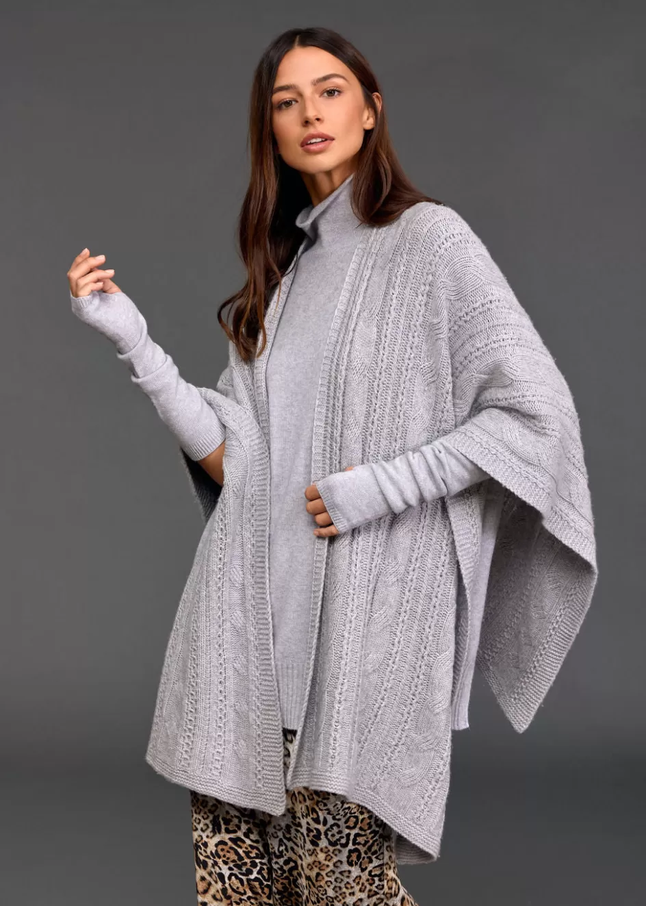 Lauren Vidal Pulls & Gilets-Poncho torsadé Roca Grey