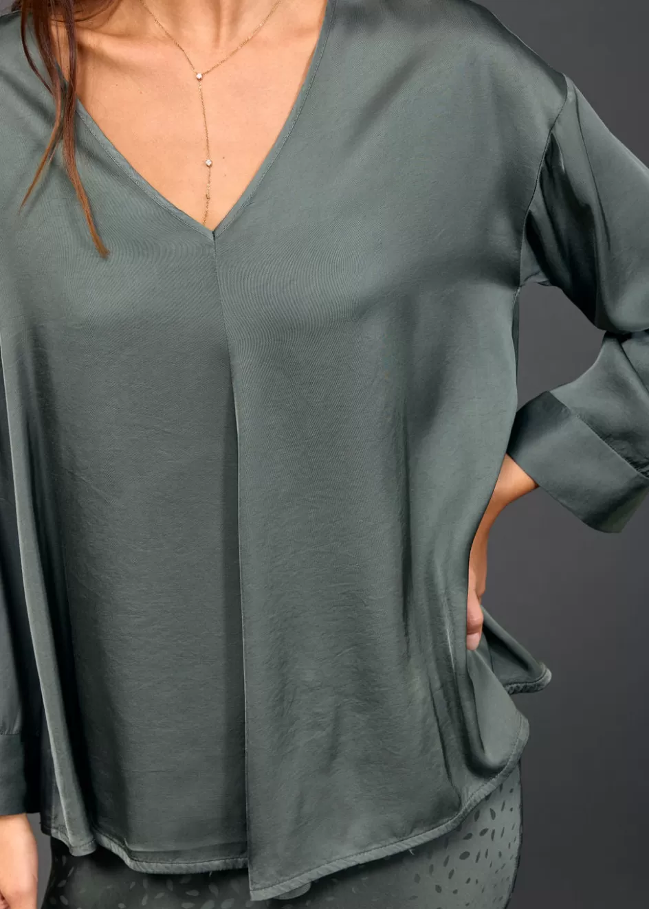 Lauren Vidal Chemises & Blouses-TOP ÉVASÉ CLEM Green