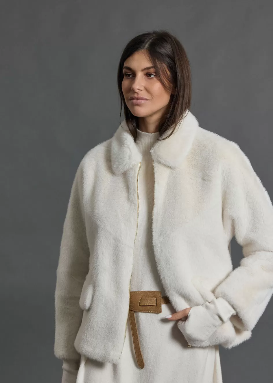 Lauren Vidal Vestes & Manteaux-VESTE COURTE EN FAUSSE FOURRURE LIO Creme